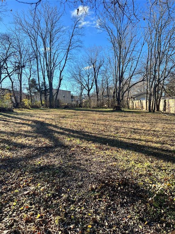1235 E Edwards St, Shawnee, OK 74801 - photo 1