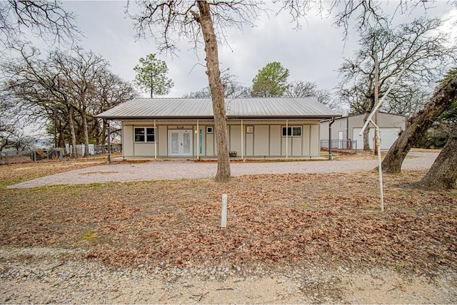 view of front of house