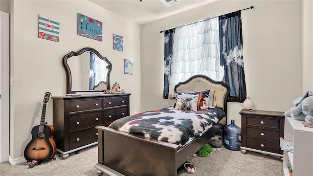 view of carpeted bedroom