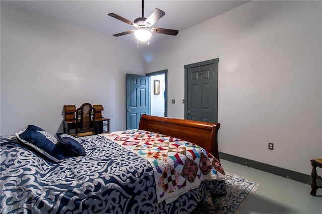 bedroom featuring ceiling fan