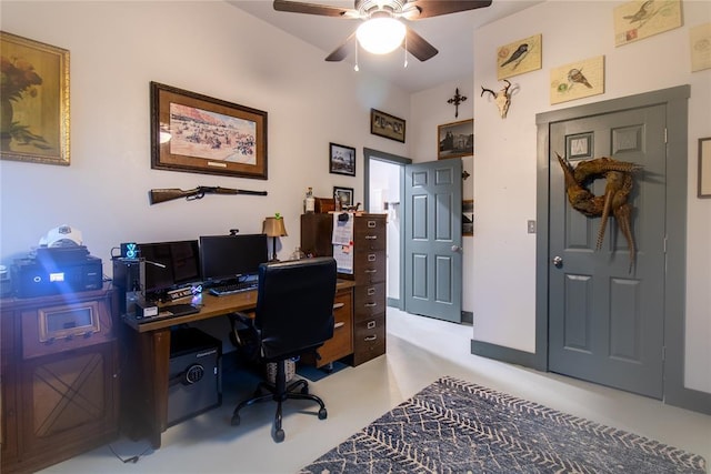 office area with ceiling fan