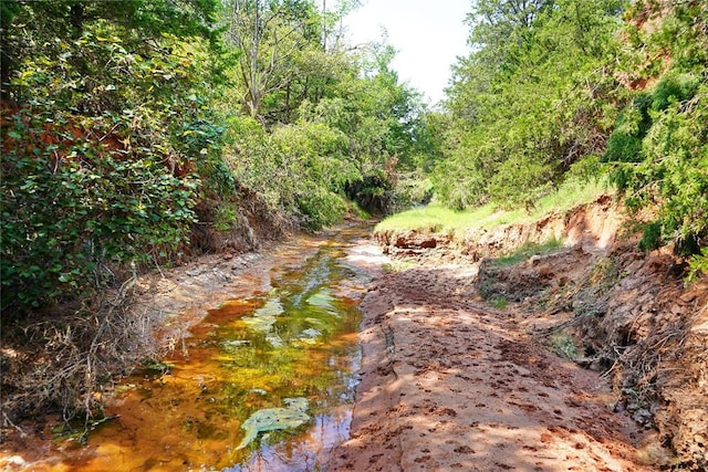 N 2360 Road, Thomas, OK 73669