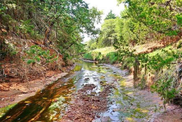N 2360 Road, Thomas, OK 73669