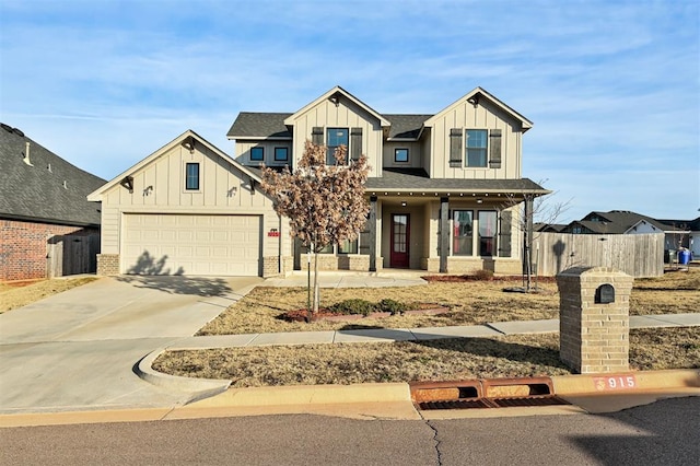 view of front facade with a porch and a garage