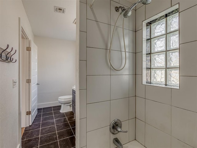 2832 NW 45th St, Oklahoma City, OK 73112 - bathroom with washtub / shower combination and tile patterned floors