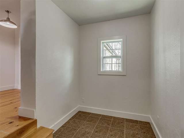 2832 NW 45th St, Oklahoma City, OK 73112 - unfurnished room featuring baseboards