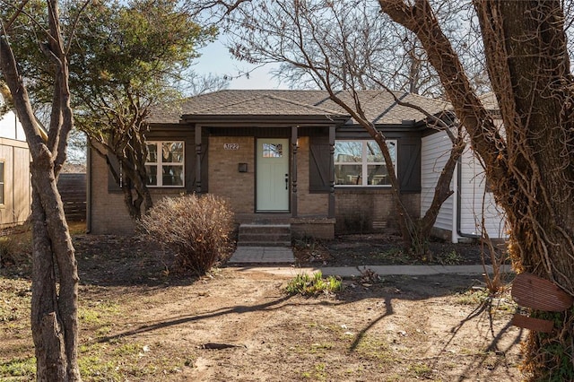 view of front of house