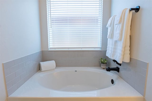 bathroom featuring a bathtub