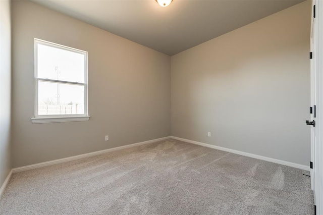 view of carpeted spare room