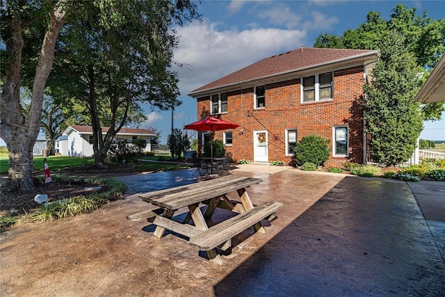 view of front of house featuring a patio area