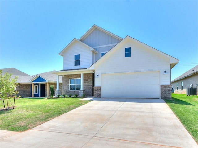 craftsman house featuring central AC and a front lawn