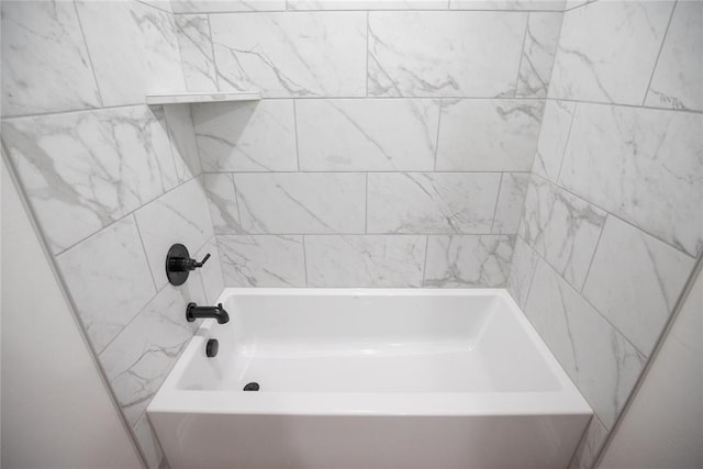 9237 NW 86th St, Yukon, OK 73099 - view of full bathroom