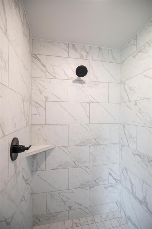 9237 NW 86th St, Yukon, OK 73099 - bathroom view of tiled shower