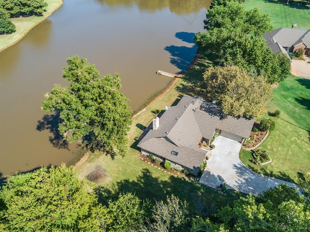 2207 Lake Front Cir, Norman, OK 73069 - aerial view of property and surrounding area featuring a nearby body of water