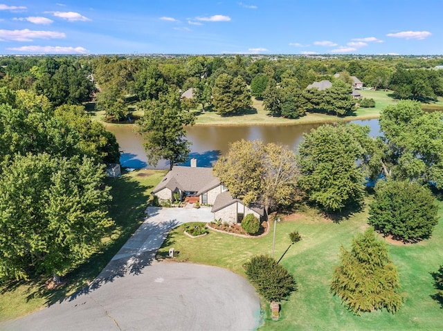 2207 Lake Front Cir, Norman, OK 73069 - aerial view of property and surrounding area featuring a large body of water