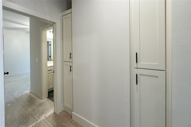 9224 NW 83rd St, Yukon, OK 73099 - corridor with baseboards