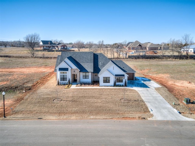 view of front of home with a front yard