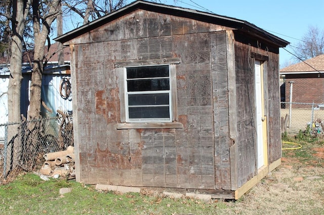 view of outdoor structure