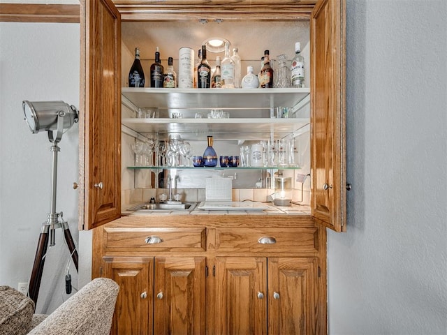 bar with sink