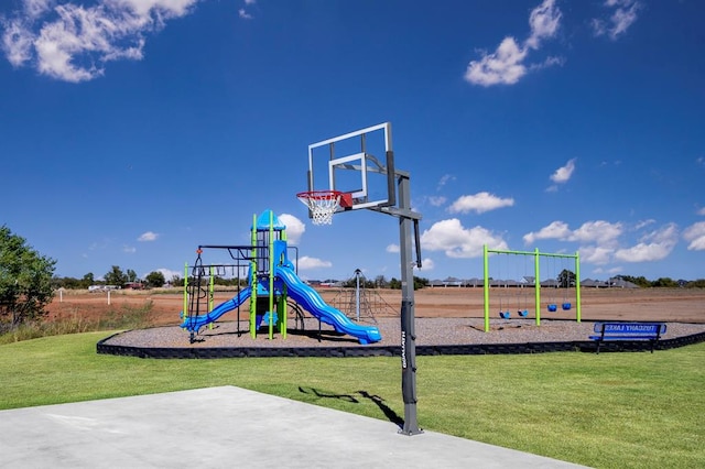 view of jungle gym featuring a yard