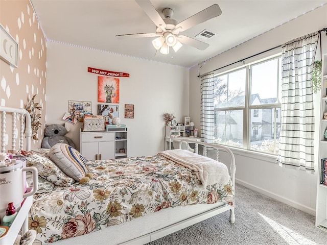 bedroom with carpet flooring and ceiling fan