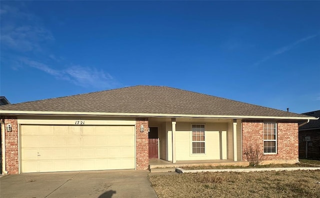 single story home featuring a garage