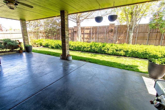 view of patio / terrace with ceiling fan