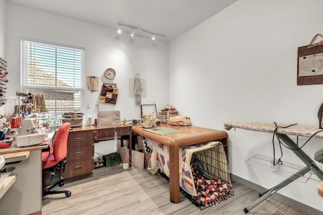 1305 Katelyn Ct, Yukon, OK 73099 - office space featuring light wood-style floors and rail lighting