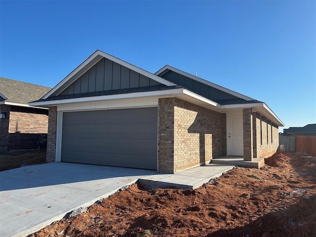 view of front of house with a garage