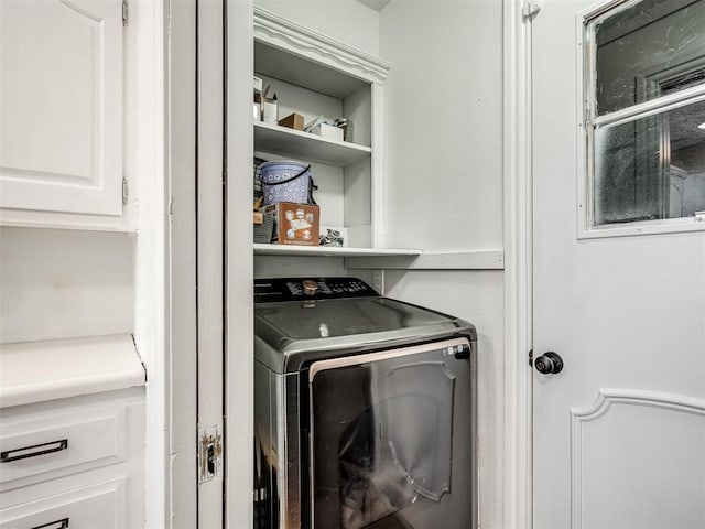 laundry room with washer / clothes dryer