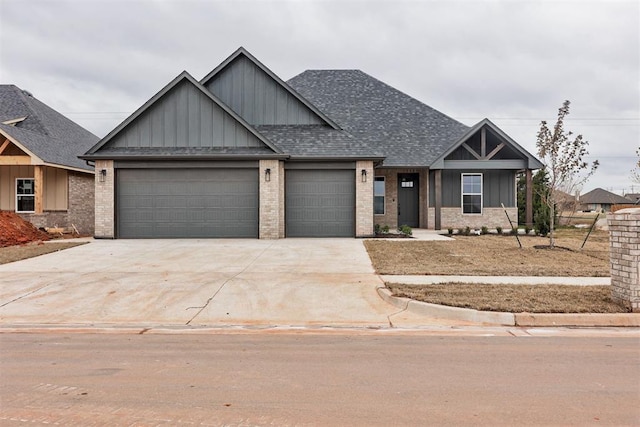 craftsman-style home with a garage