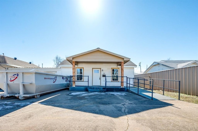 view of front of property with covered porch