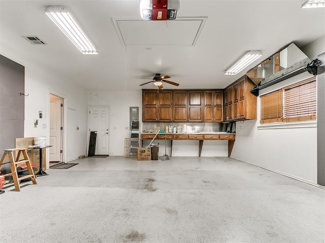 garage featuring ceiling fan