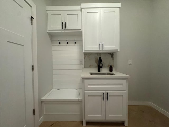 mudroom featuring sink