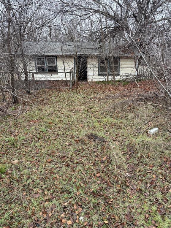 21290 E Eighth St, Hinton, OK 73047 - photo 2