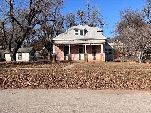 view of front facade with covered porch