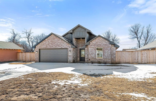 view of front of property featuring a garage