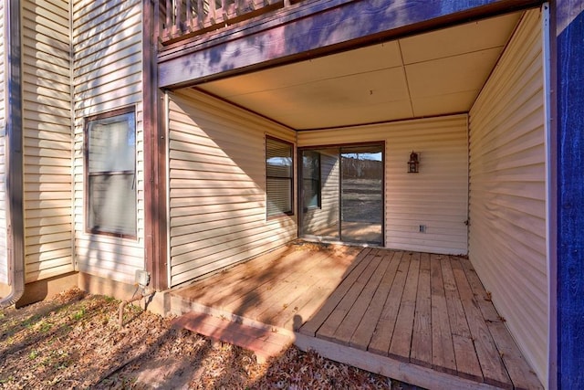 entrance to property featuring a deck