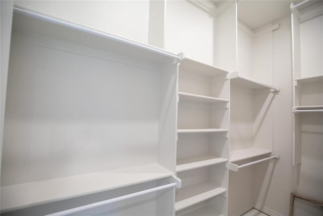 8108 NW 154th St, Edmond, OK 73013 - view of walk in closet