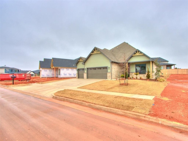 craftsman house featuring a garage