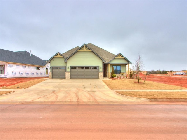 craftsman-style house featuring a garage