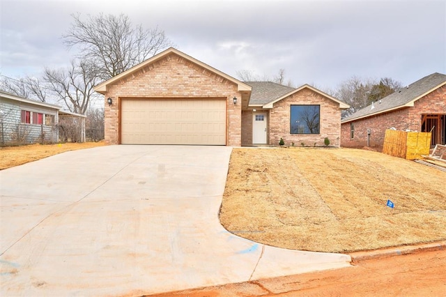 view of front facade with a garage