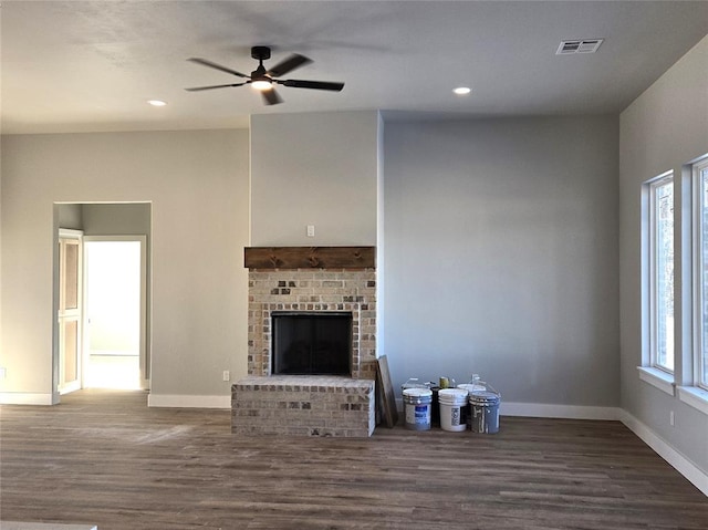 36120 Prairie Rdg, Shawnee, OK 74804 - unfurnished living room featuring wood finished floors, a ceiling fan, healthy amount of natural light, and recessed lighting