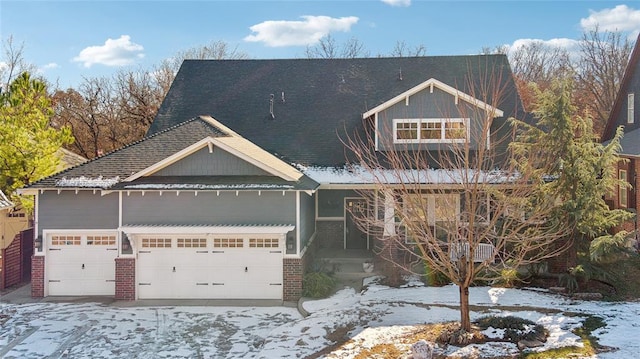 view of front of property featuring a garage