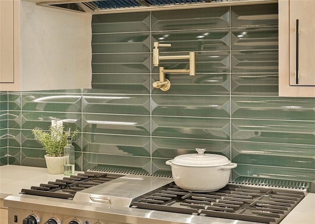 interior details featuring stainless steel gas range oven