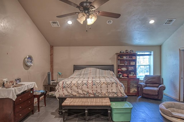 bedroom featuring ceiling fan