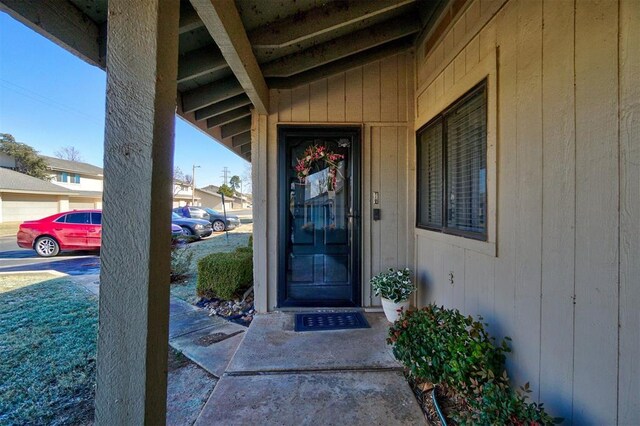 view of entrance to property