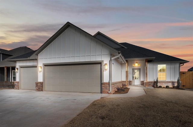 view of front of house featuring a garage