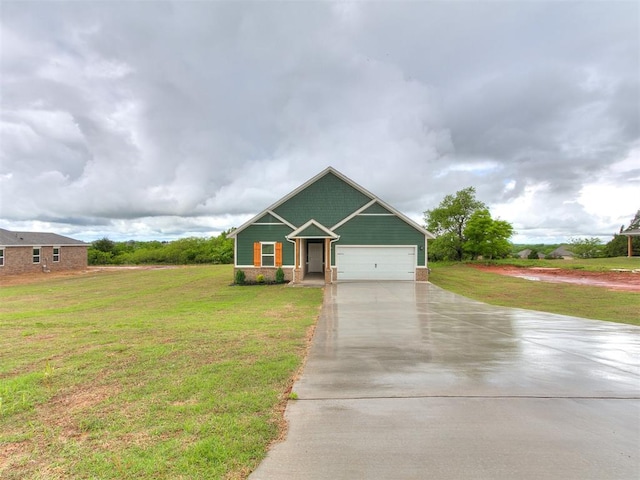 13156 Mannington Rd, Edmond, OK 73025 - craftsman house with concrete driveway, a front yard, and an attached garage