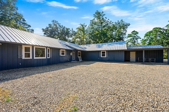 view of front of house